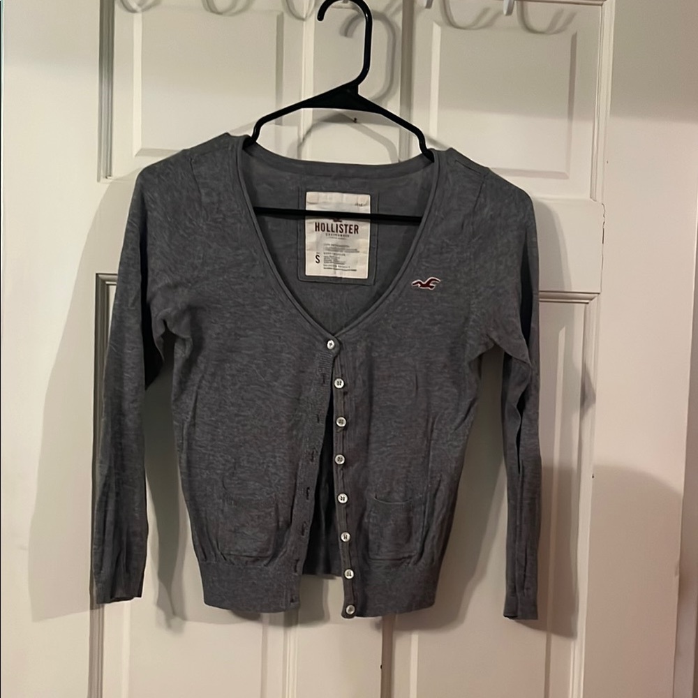 Hollister Women's Charcoal Button-Up Cardigan